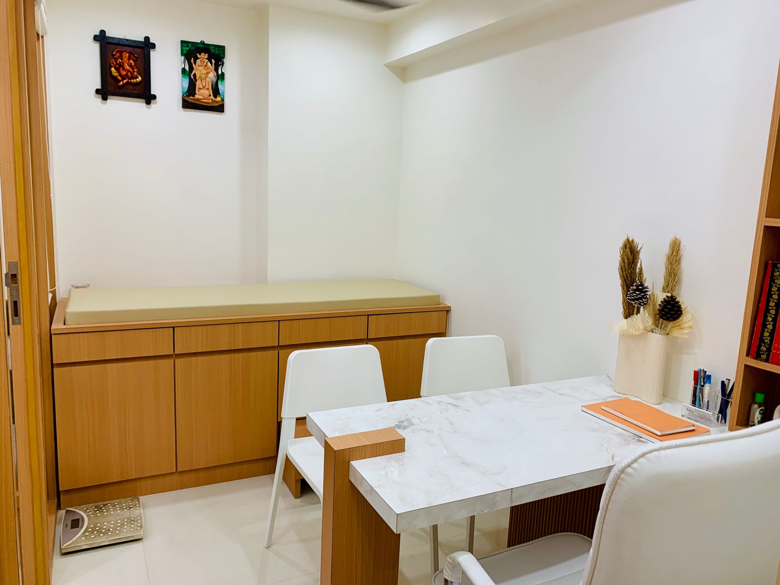Treatment cabin